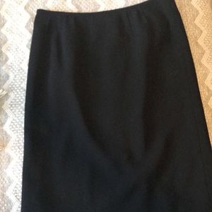 Black pencil skirt